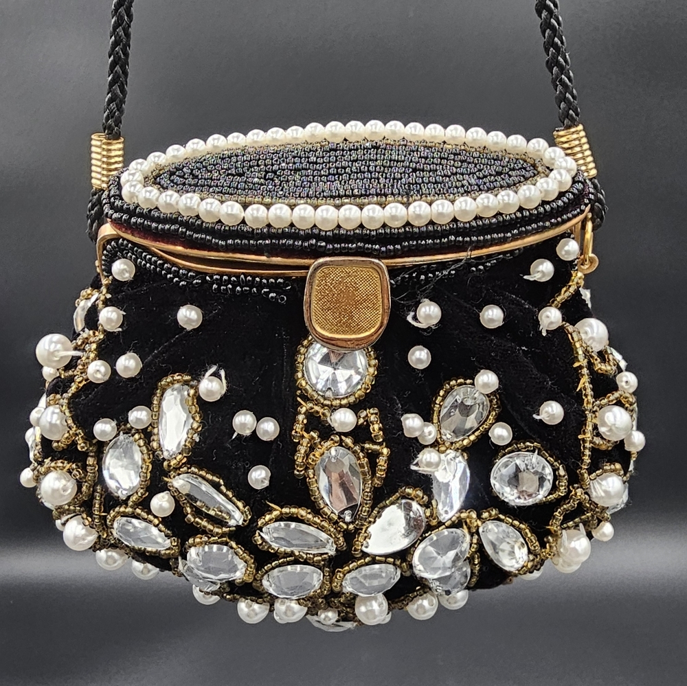 Vintage purse/ mini bag